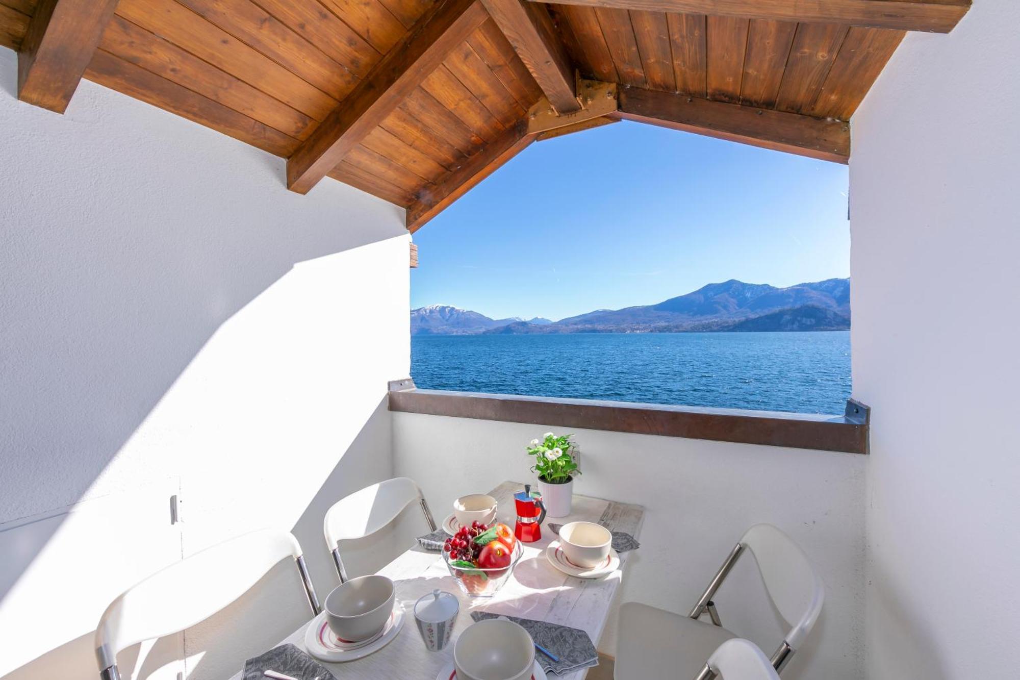 Blu Lake Apartment On Ghiffa Beach - Happy Rentals Exterior photo